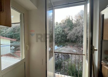 Stanza vuota - Appartamento Via Del Cimitero Inglese
 
12, Torino di Sangro - foto 18