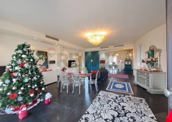 Sala da pranzo - Villa Via delle Rose
 
4, Sant'Eusanio del Sangro - foto 11