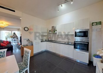 Cucina - Villa Via delle Rose
 
4, Sant'Eusanio del Sangro - foto 26