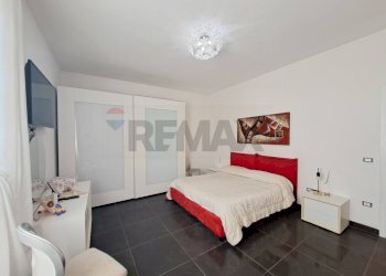 Camera / camera da letto - Villa Via delle Rose
 
4, Sant'Eusanio del Sangro - foto 49