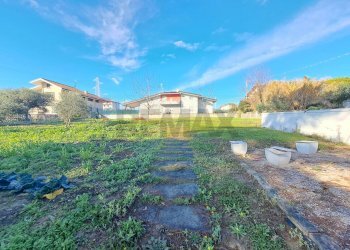 Giardino - Villa Via delle Rose
 
4, Sant'Eusanio del Sangro - foto 92