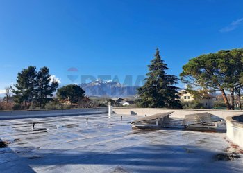 Edificio all\'aperto - Villa Via delle Rose
 
4, Sant'Eusanio del Sangro - foto 119