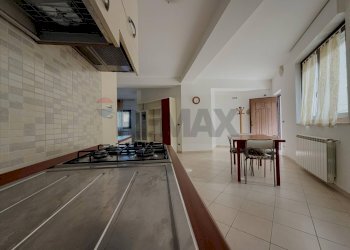 Cucina - Appartamento Casoli - foto 11