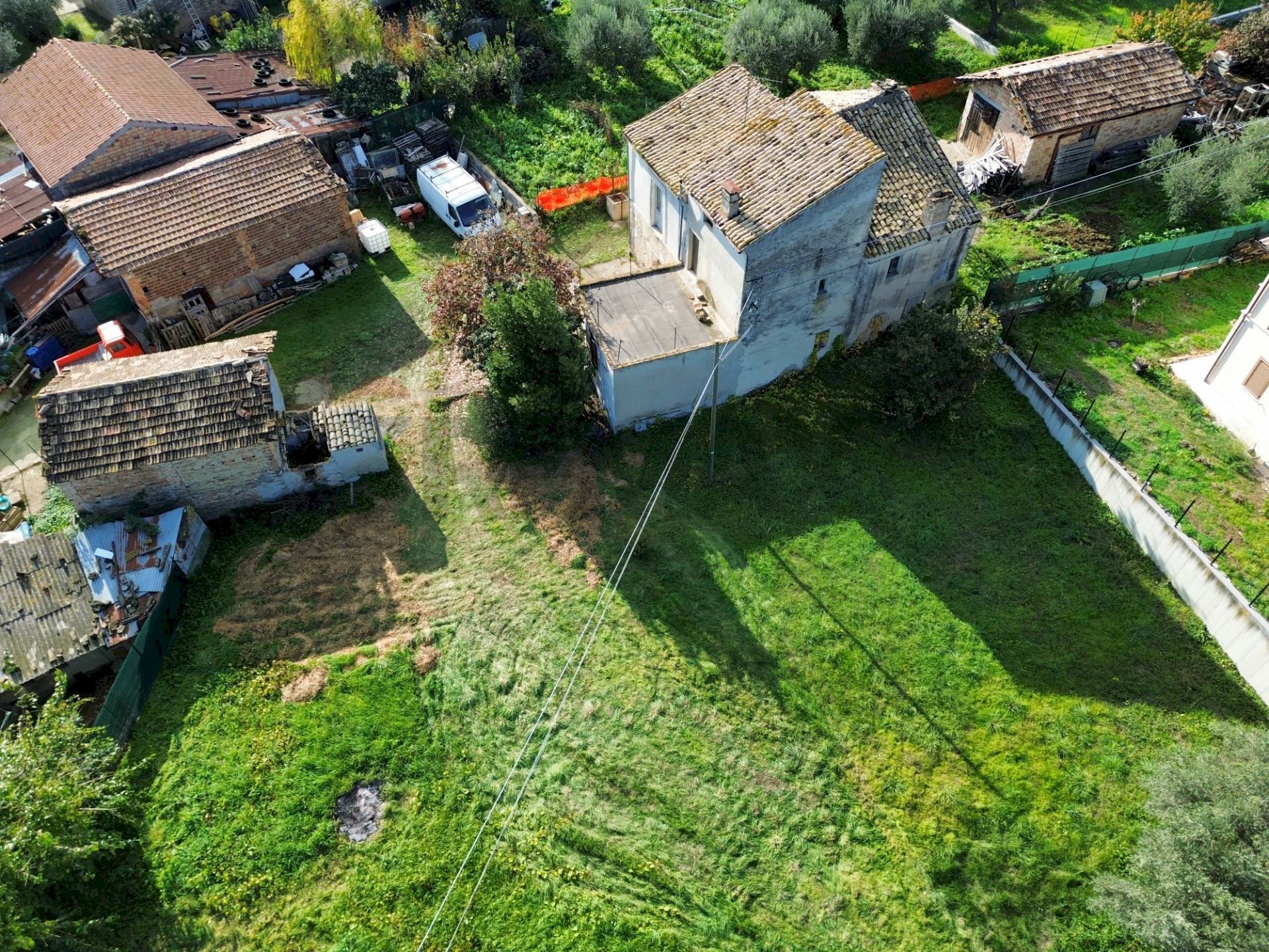 Giardino - Casa indipendente Lanciano - foto 1