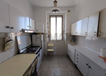 Cucina - Quadrilocale Via Nazionale per Lanciano
 
10, Santa Maria Imbaro - foto 3