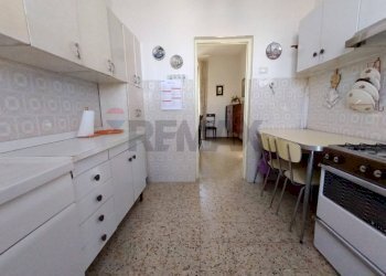 Cucina - Quadrilocale Via Nazionale per Lanciano
 
10, Santa Maria Imbaro - foto 9