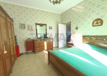 Camera / camera da letto - Quadrilocale Via Nazionale per Lanciano
 
10, Santa Maria Imbaro - foto 18