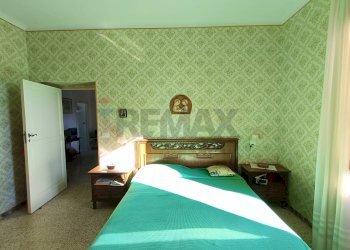 Camera / camera da letto - Quadrilocale Via Nazionale per Lanciano
 
10, Santa Maria Imbaro - foto 20