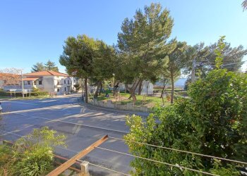 Edificio all\'aperto - Quadrilocale Via Nazionale per Lanciano
 
10, Santa Maria Imbaro - foto 25