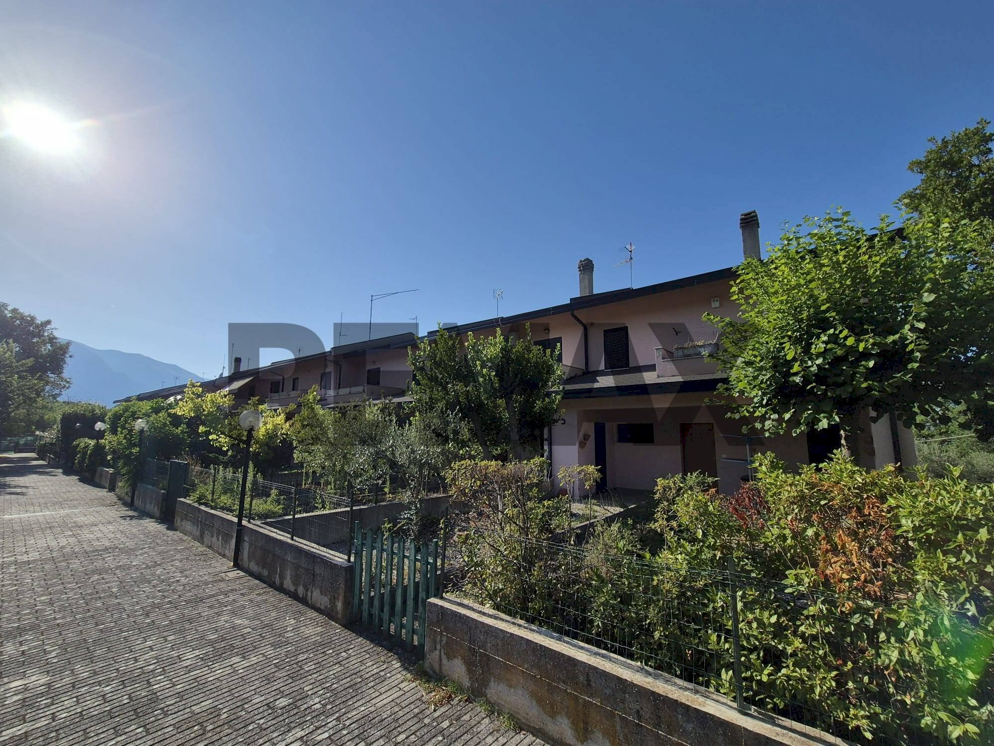 Casa all\'aperto - Villa a Schiera Via del Campo Sportivo
11, Casoli - foto 3