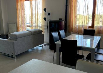 Sala da pranzo - Villa a Schiera Via del Campo Sportivo
 
11, Casoli - foto 7