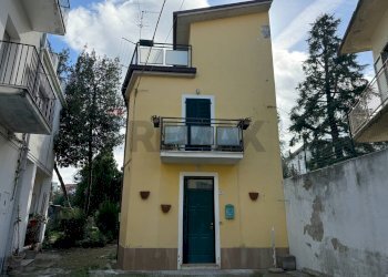 Casa all\'aperto - Casa indipendente Vico 1 Santo Spirito
 
22, Lanciano - foto 1