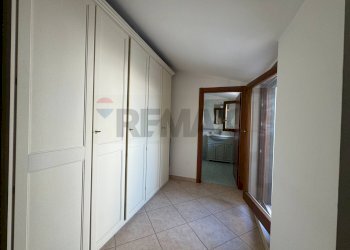 Hall / corridoio - Casa indipendente Vico 1 Santo Spirito
 
22, Lanciano - foto 25