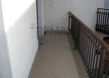 Balcone - Quadrilocale Via Nazionale Frentana
 
2v, Lama dei Peligni - foto 13