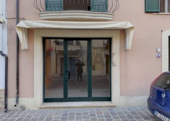 Edificio all\'aperto - Casa indipendente Paglieta - foto 5