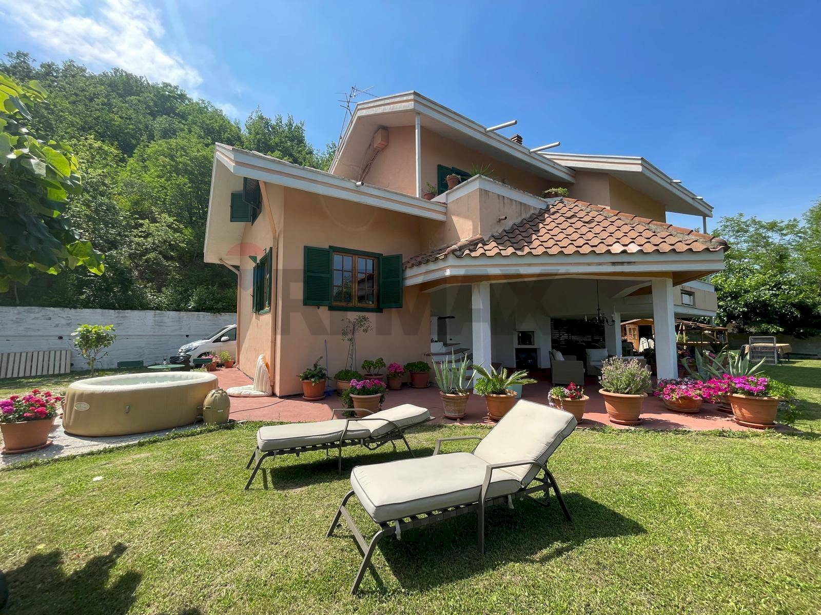 Casa all\'aperto - Casa indipendente Montebello di Bertona - foto 1