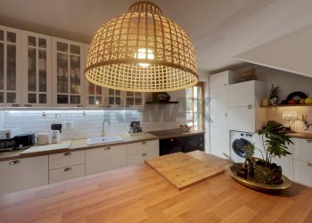 Cucina - Casa indipendente Montebello di Bertona - foto 34