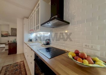 Cucina - Casa indipendente Montebello di Bertona - foto 37