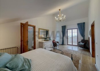 Camera / camera da letto - Casa indipendente Montebello di Bertona - foto 41