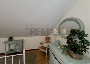 Hall / corridoio - Casa indipendente Montebello di Bertona - foto 56