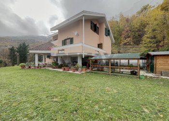 Casa all\'aperto - Casa indipendente Montebello di Bertona - foto 99