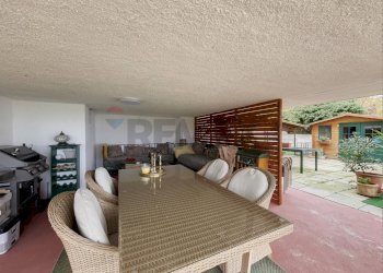 Sala da pranzo - Casa indipendente Montebello di Bertona - foto 113