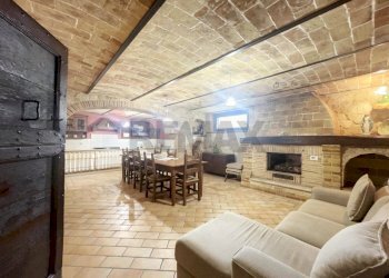 Sala da pranzo - Casa indipendente Roccamontepiano - foto 67