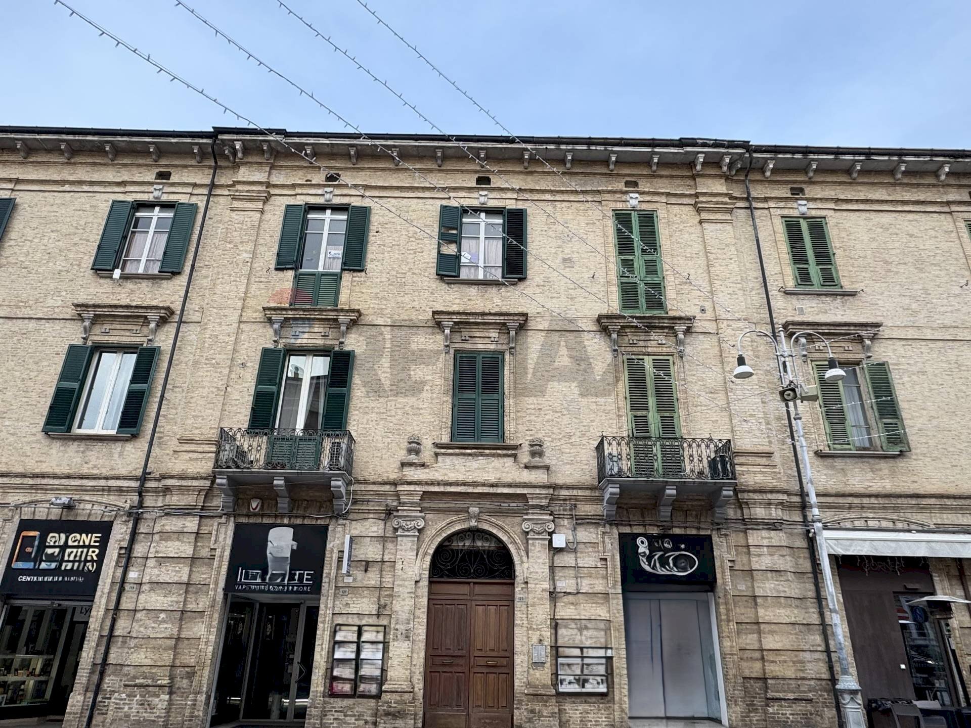 Edificio all\'aperto - Ufficio Corso Trento e Trieste
 
123, Lanciano - foto 2