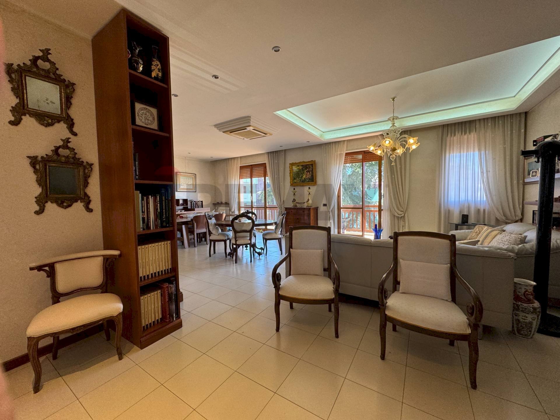 Sala da pranzo - Appartamento Via Martiri VI Ottobre
 
73, Lanciano - foto 1