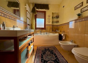 Bagno - Appartamento Via Martiri VI Ottobre
 
73, Lanciano - foto 17