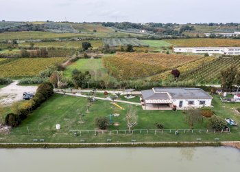 Non correlato - Locale Commerciale Casalbordino - foto 17