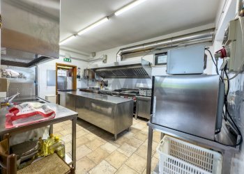 Cucina - Locale Commerciale Casalbordino - foto 48