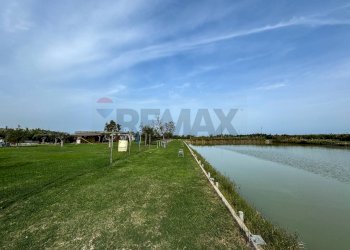 Vista dell\'acqua - Locale Commerciale Casalbordino - foto 94