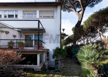 Casa all\'aperto - Villa Viale Gorgia di Leontini
 
260, Roma - photo 4