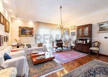 Soggiorno - Villa Viale Gorgia di Leontini
 
260, Roma - photo 9