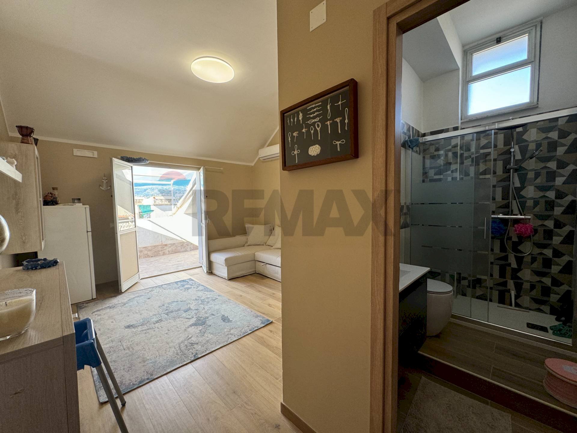 Bagno - Monolocale Via Monteforte Banco
 
snc, Calatabiano - foto 1