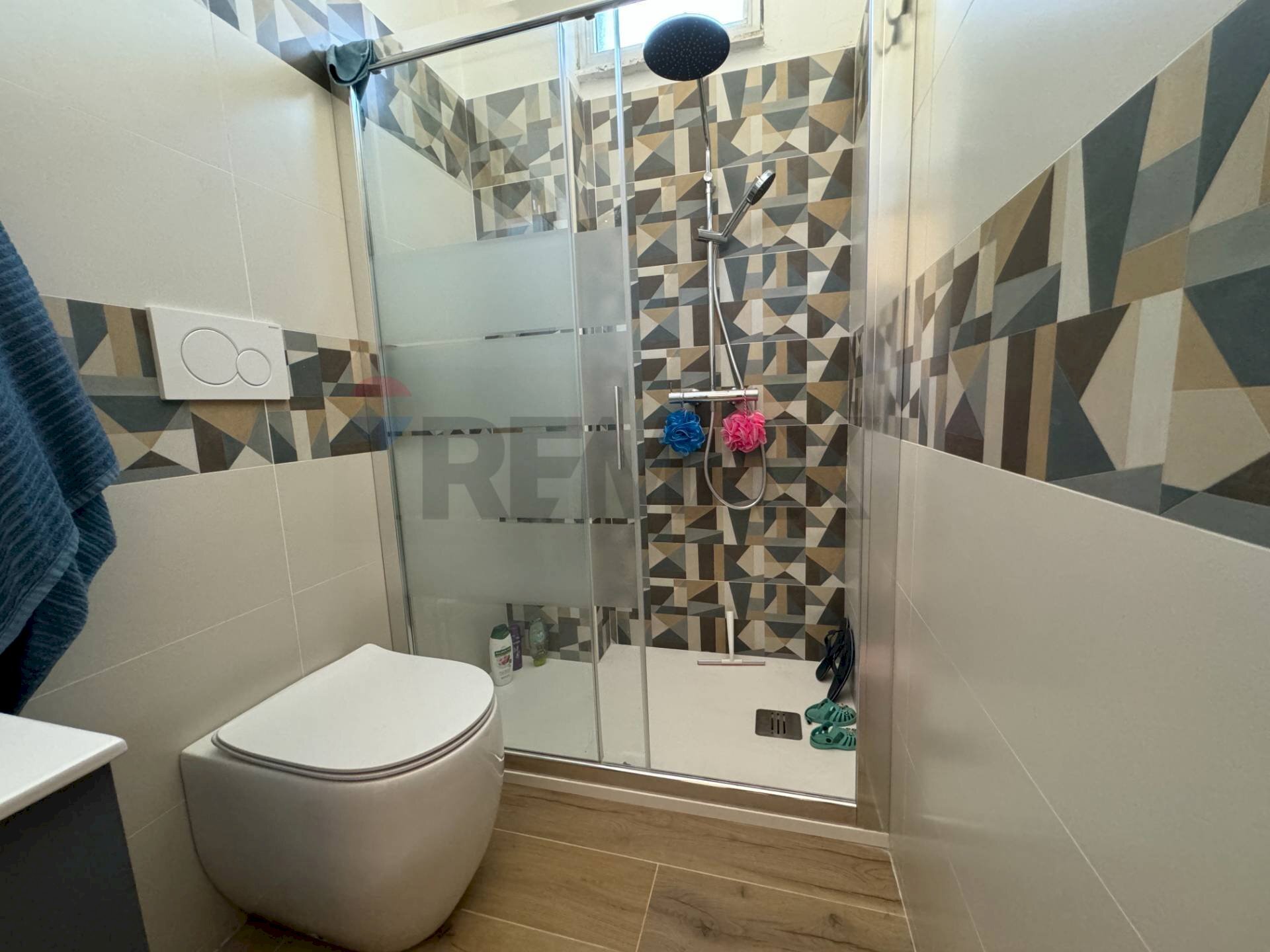 Bagno - Monolocale Via Monteforte Banco
 
snc, Calatabiano - foto 3