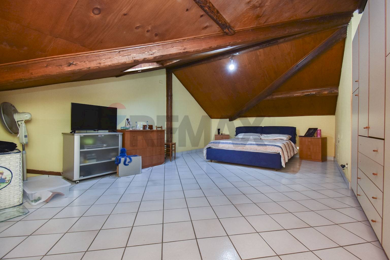 Camera / camera da letto - Attic VIA MARIO ARCIDIACONO
 
5, Acireale - photo 3