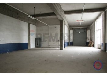 Parcheggio - Locale Commerciale Via Vespri
18, Riposto - foto 14