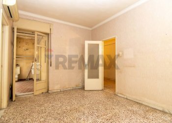 Stanza vuota - Trilocale Via San Pietro
 
54, Catania - foto 6