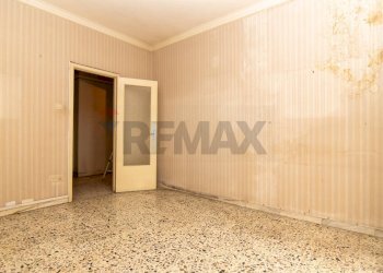 Stanza vuota - Trilocale Via San Pietro
 
54, Catania - foto 17