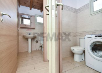 Bagno - Trilocale Via Cacciatore
 
5, Catania - foto 8