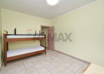 Camera / camera da letto - Trilocale Via Cacciatore
 
5, Catania - foto 16