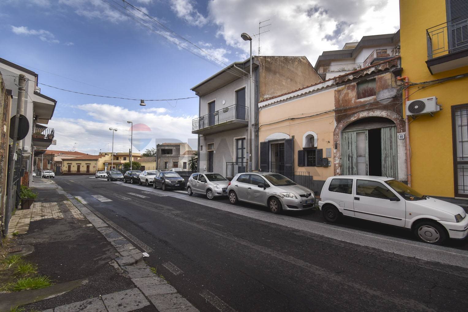 Edificio all\'aperto - Independent house Via Ravanusa
 
80, San Giovanni la Punta - photo 1