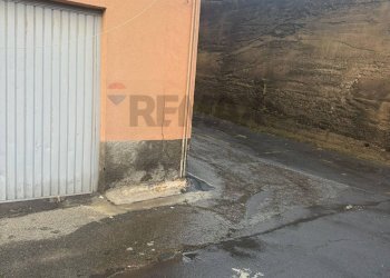 Edificio all\'aperto - Box Via Balatelle
 
18, San Giovanni la Punta - foto 8