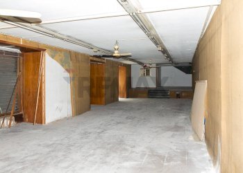 Parcheggio - Locale Commerciale Via Alessandro Manzoni
 
100, Catania - foto 5