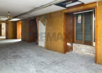 Parcheggio - Locale Commerciale Via Alessandro Manzoni
 
100, Catania - foto 10