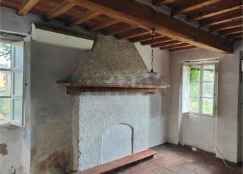 Stanza vuota - Rustico VIA DELLA CHIESA
 
46/D, Lucca - foto 8