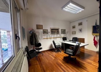 Ufficio - Ufficio Via Vittorio Veneto, La Spezia - foto 1