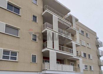 Edificio all\'aperto - Trilocale Via Nicola Minervino
 
35, Bari - foto 22